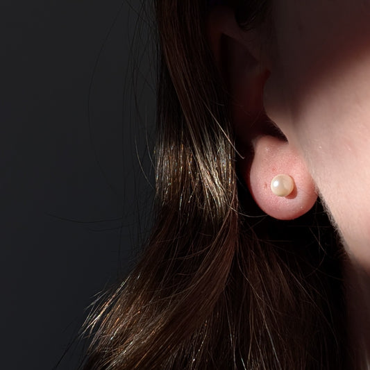 14k Pearl Studs