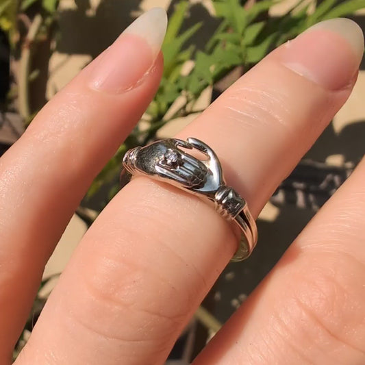 10k Diamond Clasping Hands Ring