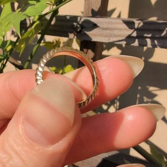 14k Yellow Gold Twist Ring