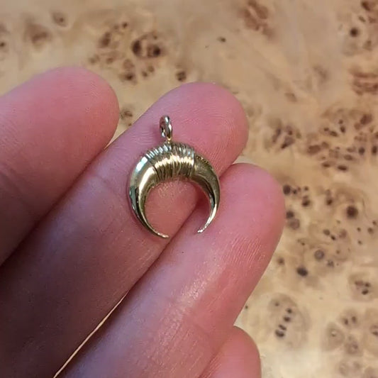 14k Kinn Studio Yoonicorn Pendant